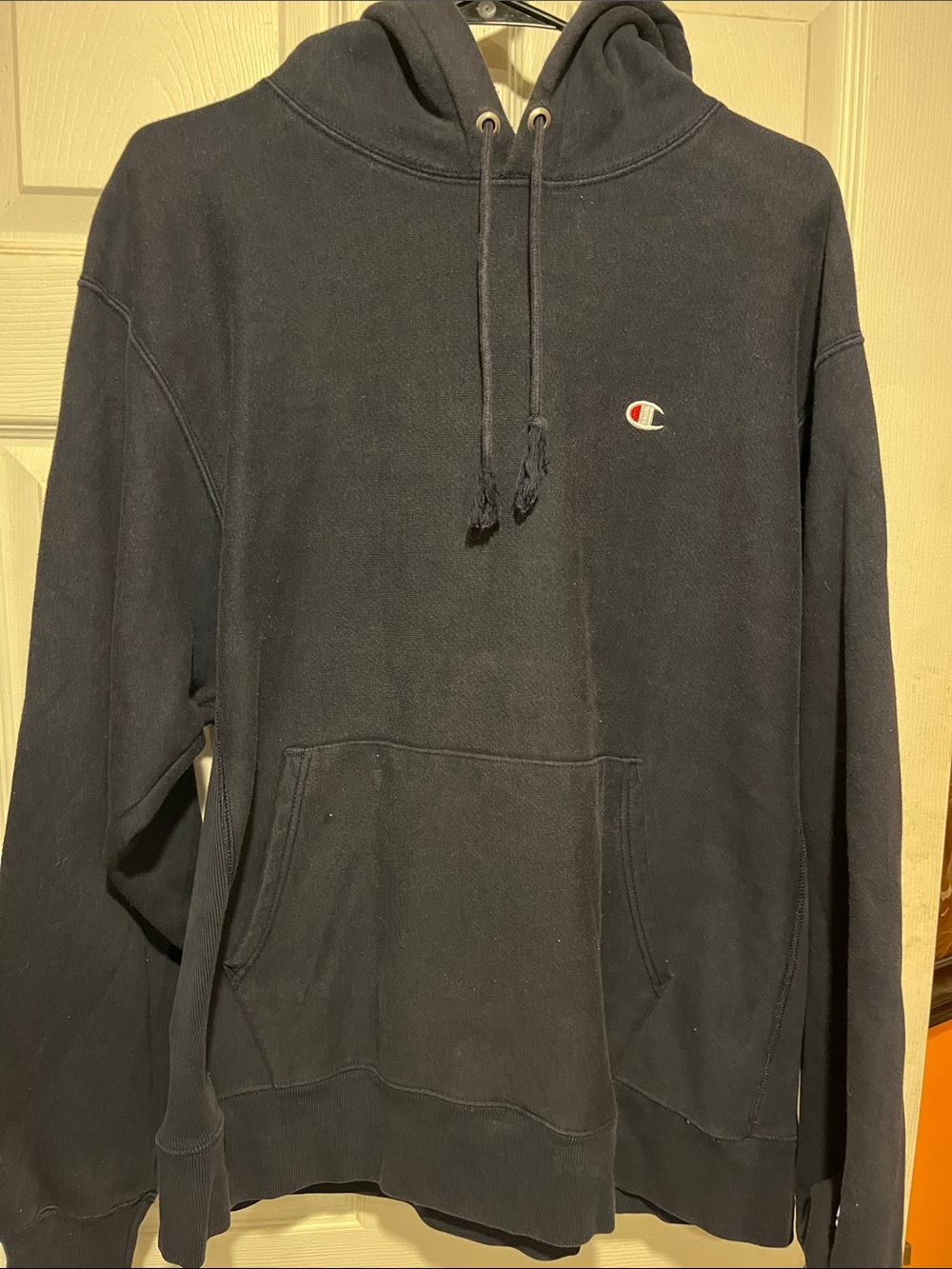 Champion Men’s Navy Blue Pullover Hoodie with Small Logo